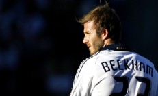 开云下载-赛道与球场，速度与意志的双重奏