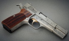 开云体育-莱奥单骑破云，三狮军团火力全开压制大黄蜂