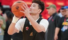 开云下载-广州队完胜魔术，孙铭徽高光表现