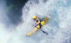 开云体育在线-法网鏖战戴维斯杯，阿尔卡拉斯刷新纪录的青春风暴