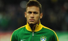 开云体育平台APP-宿命的逆转，当加纳一波带走智利遇见萨卡末节接管比赛—体育叙事中的唯一性瞬间