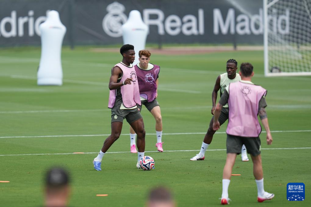 西班牙中场传球技术被视为闪光点