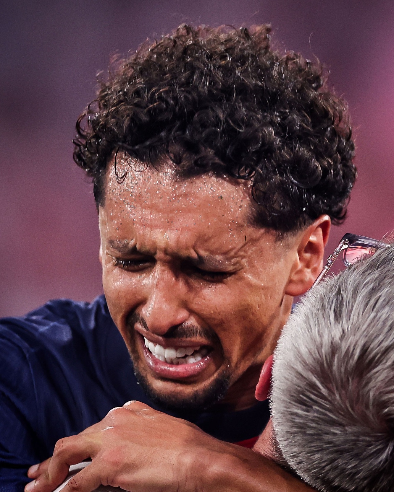 包含那不勒斯遗憾出局,欧冠梦碎残酷一刻的词条 包含那不勒斯遗憾出局,欧冠梦碎残酷一刻的词条