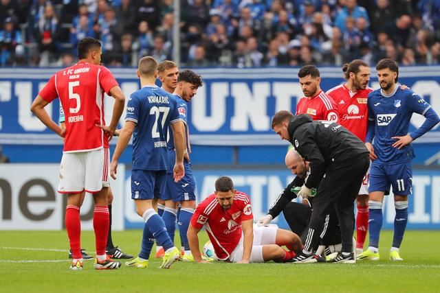里昂主场输球,遭遇七轮不胜 里昂主场输球,遭遇七轮不胜