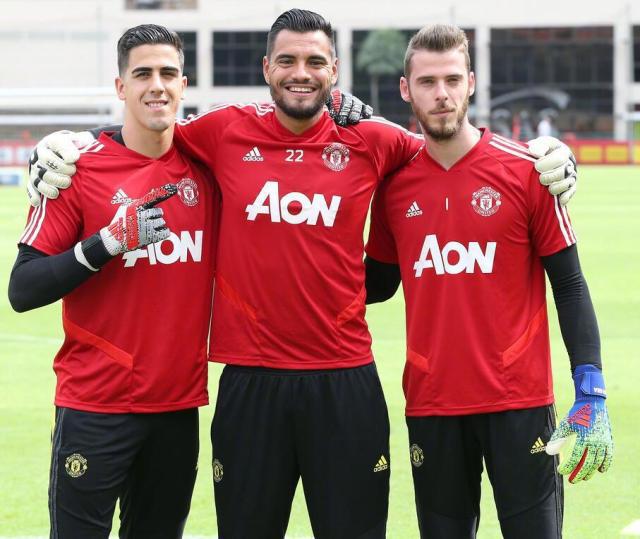 巴黎轻取曼联,戈麦斯带队取胜 巴黎轻取曼联,戈麦斯带队取胜