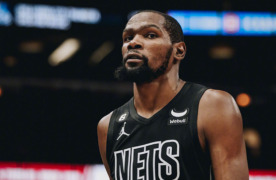 菲律宾男篮绝杀雷霆,杜兰特制霸全场 菲律宾男篮绝杀雷霆,杜兰特制霸全场