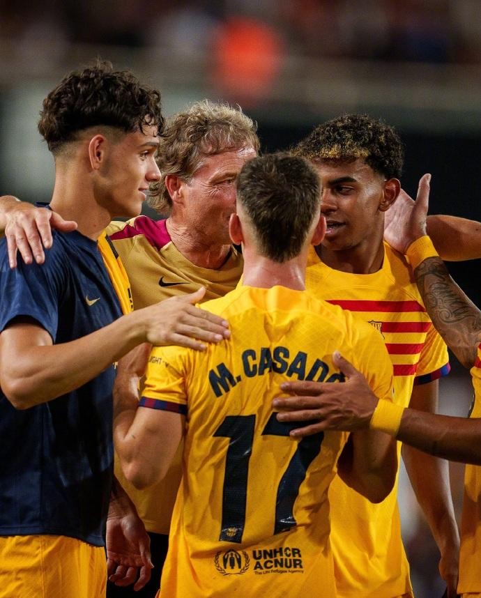 曼城险胜比利时，马夏尔一己之力扛起全队的简单介绍