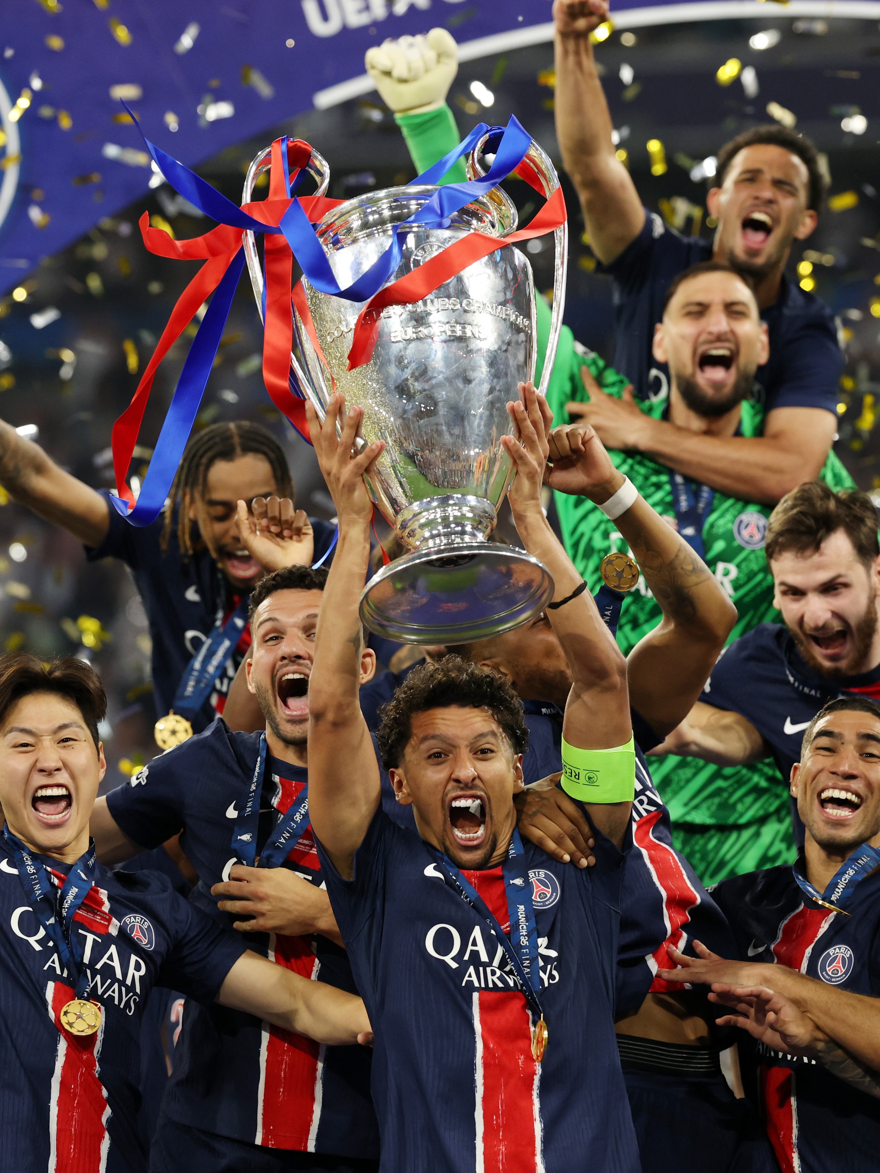 巴黎重夺榜首，欧冠冠军追逐战激烈