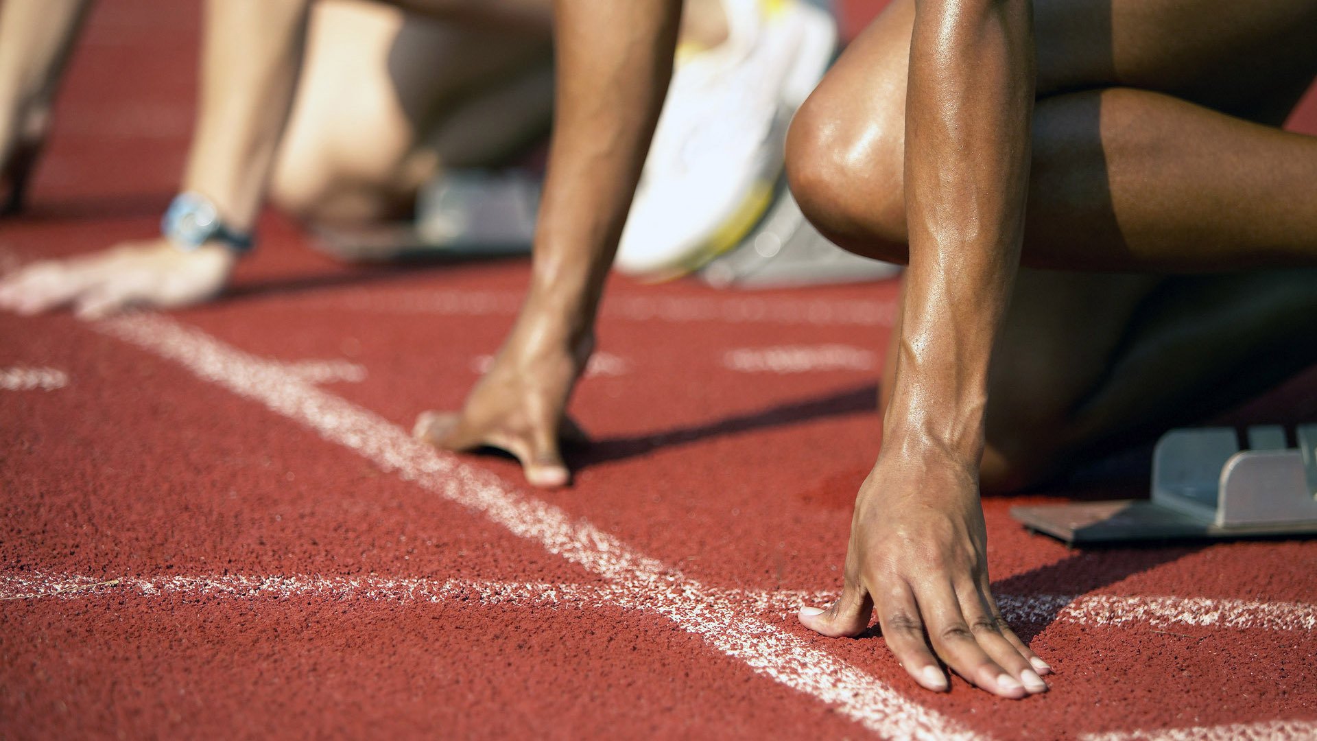 小贾伦爆发难阻辽宁强势晋级，掘金式防守成胜负关键